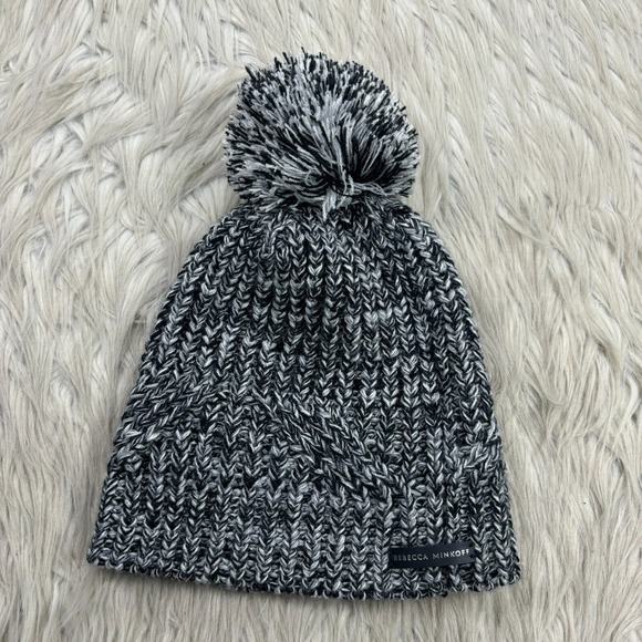 Rebecca Minkoff Women's OS Marled Black Gray Knit Beanie Hat Pom Pom Bauble - Picture 1 of 4